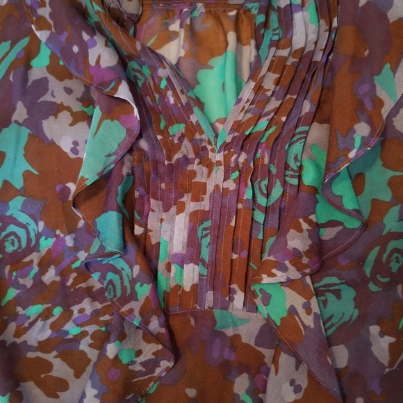 Top - Picture 3 of 5